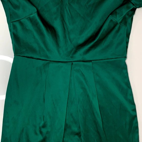 Emerald Green Dress With Half Lace Bodice - Picture 6 of 8